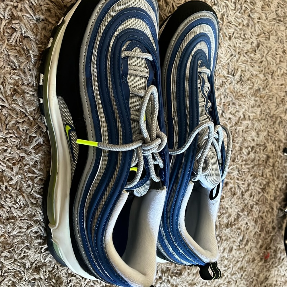 Nike shoes